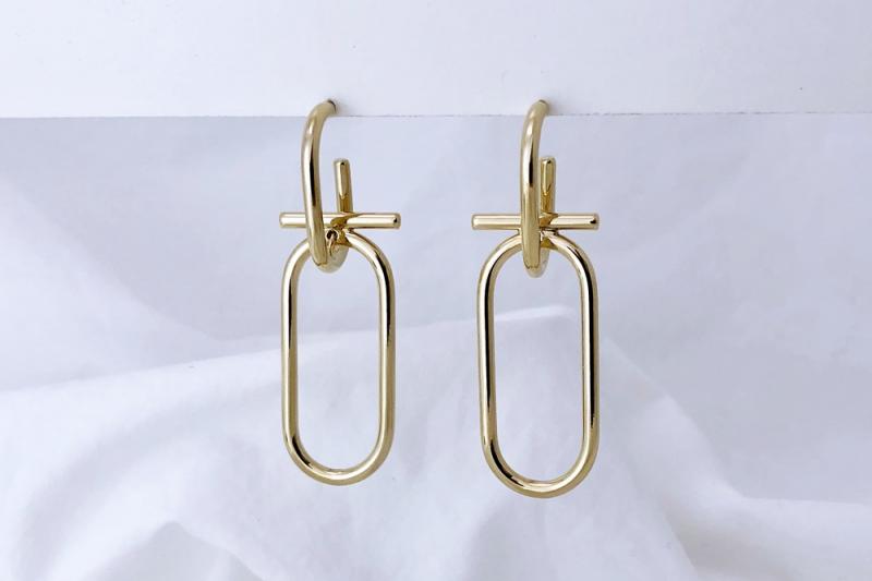 [Ozel] Subtly Charming Glossy Brass Earrings